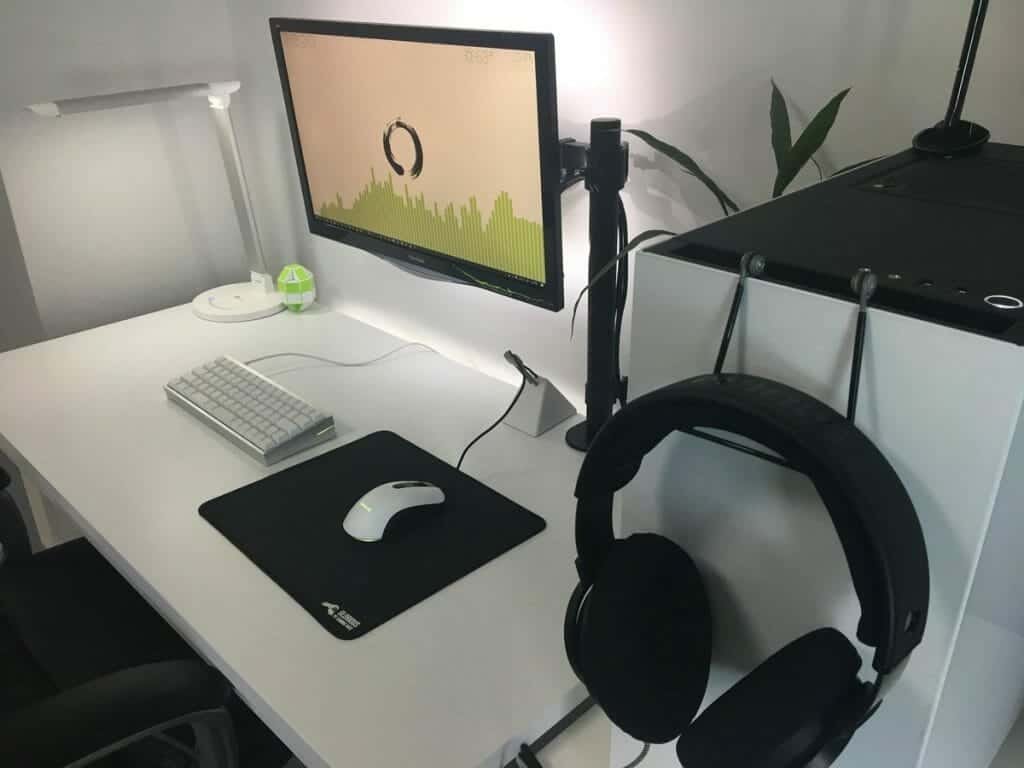 Black and white gaming setup