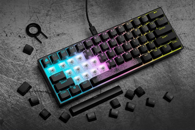 Best Best Minimal Gaming Keyboard with Futuristic Setup