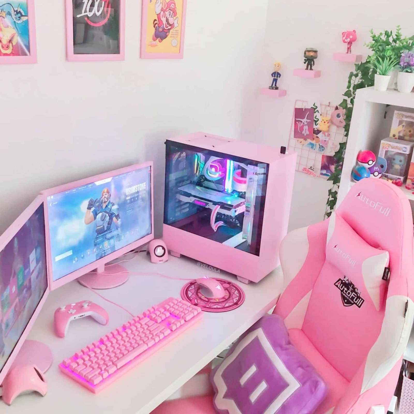 33 Fabulous Looking Pink Gaming Setup for Gamer Girls - GPCD