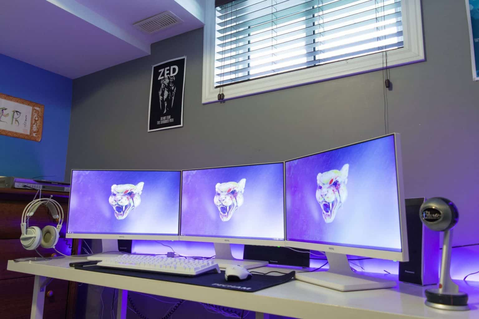 33 Clean Looking White Gaming Setup - GPCD