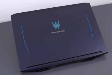 Acer Predator Helios 300 Review – RTX 2060 Laptop!